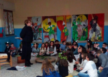 I bambini della 3^A e 3^B della Scuola Butera di Cirò Marina protagonisti all’attività didattica dedicata a Santa Lucia